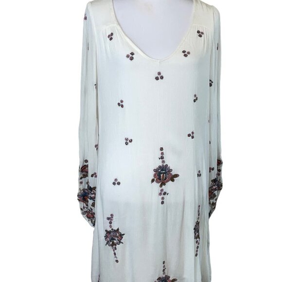 Free People Oxford White Embroidered Boho Dress Long Sleeve Open Back Size L - Picture 1 of 12